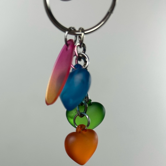 Keychain Multicolor Heart Key Holder - Picture 4 of 9